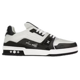 Louis Vuitton Trainer Sneaker Monogram White / Black